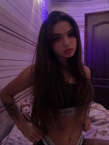 Викуся